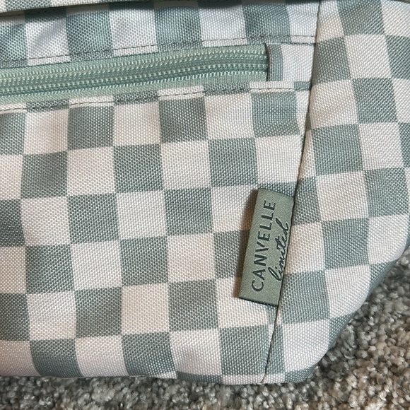 Canvelle Mint Checkered Oversized Fanny - Picture 2 of 4